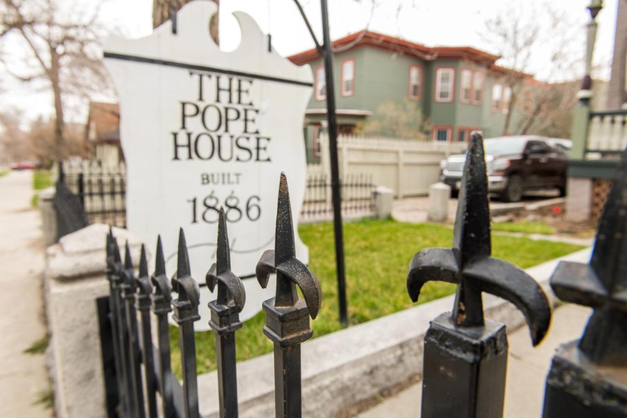 شقة Pope House - Hist. Mansion - The Wild هيلينا المظهر الخارجي الصورة